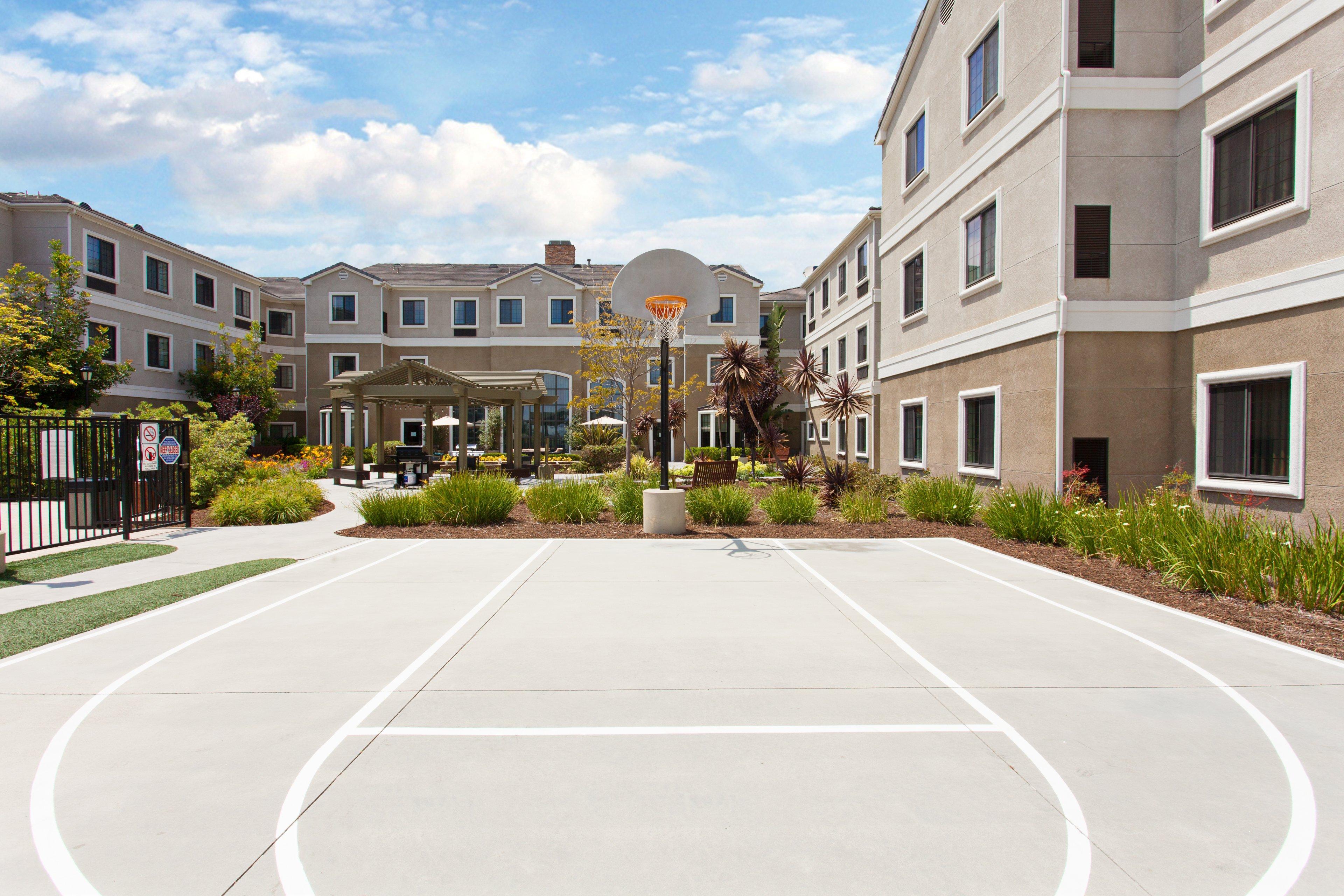 Staybridge Suites Irvine East/Lake Forest By Ihg Exterior photo
