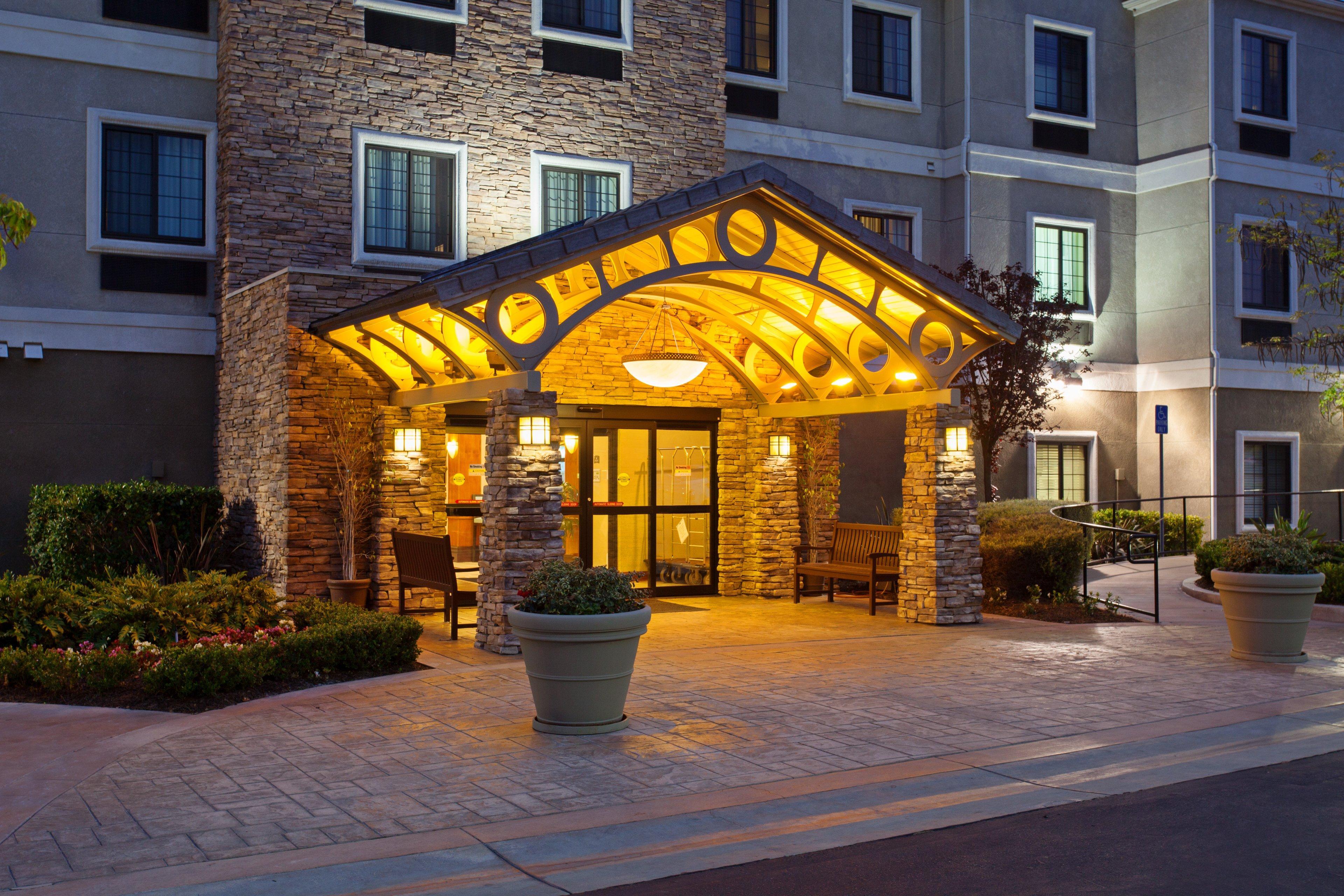 Staybridge Suites Irvine East/Lake Forest By Ihg Exterior photo